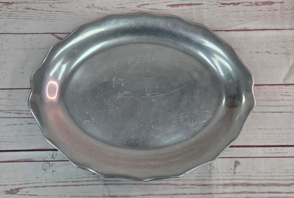 Vintage Wilton Armetale Oval Serving Tray Platter 10x12 USA